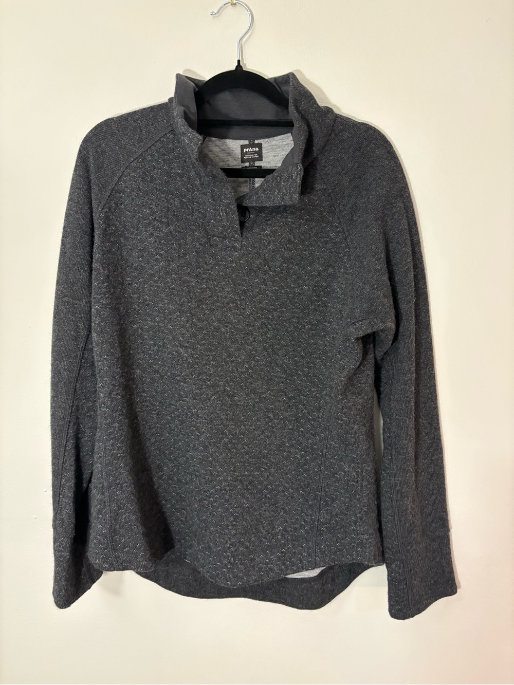 prAna Quarter-Zip Mock Neck Pullover — Heather Charcoal — Size M 🧣